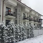 Velena Estambul