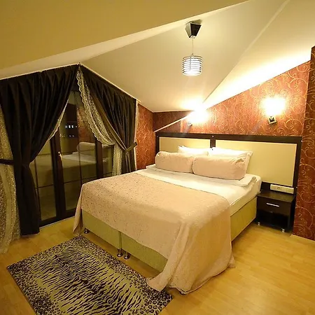 Velena 3* Ağva