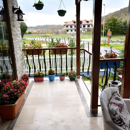 Velena 3* Ağva