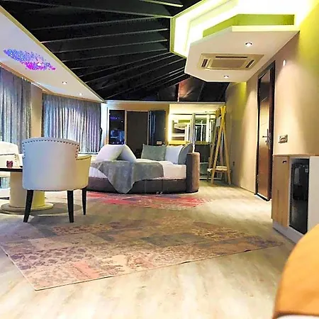 Velena Hotel 3*