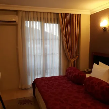 Velena Hotel 3*